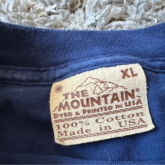 The Mountain American Thunder American Eagle shirt - Picture 4 of 5